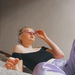 Meet your Posher, Faith